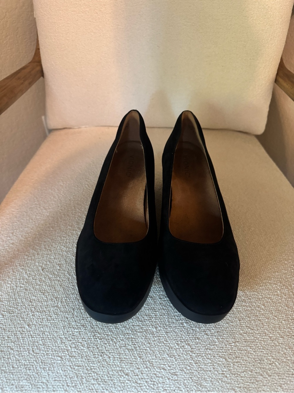 Vionic Black Suede Wedge Pumps